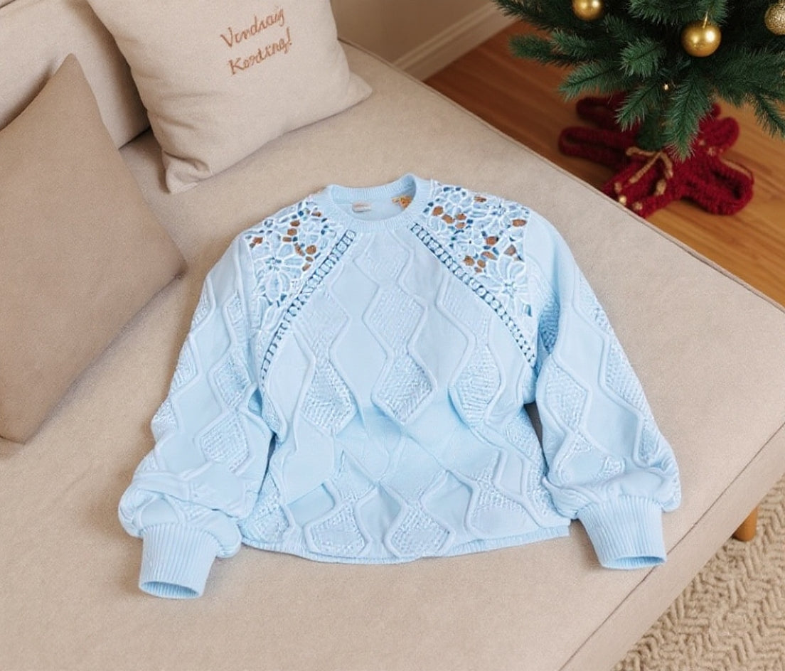 Isabella™ – Elegantiška ir stilinga megztinė